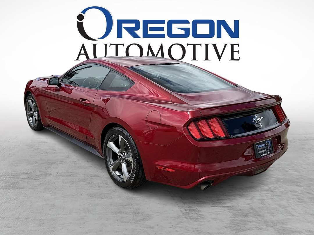 2016 Ford Mustang V6 2D - Image 3