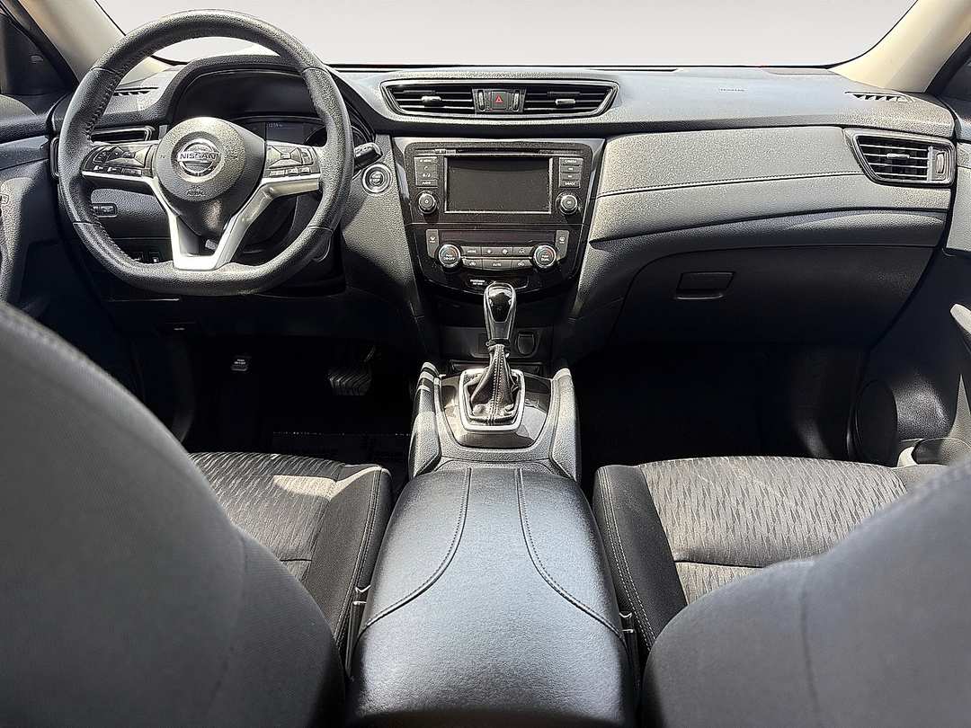 2019 Nissan Rogue SV - Photo 9