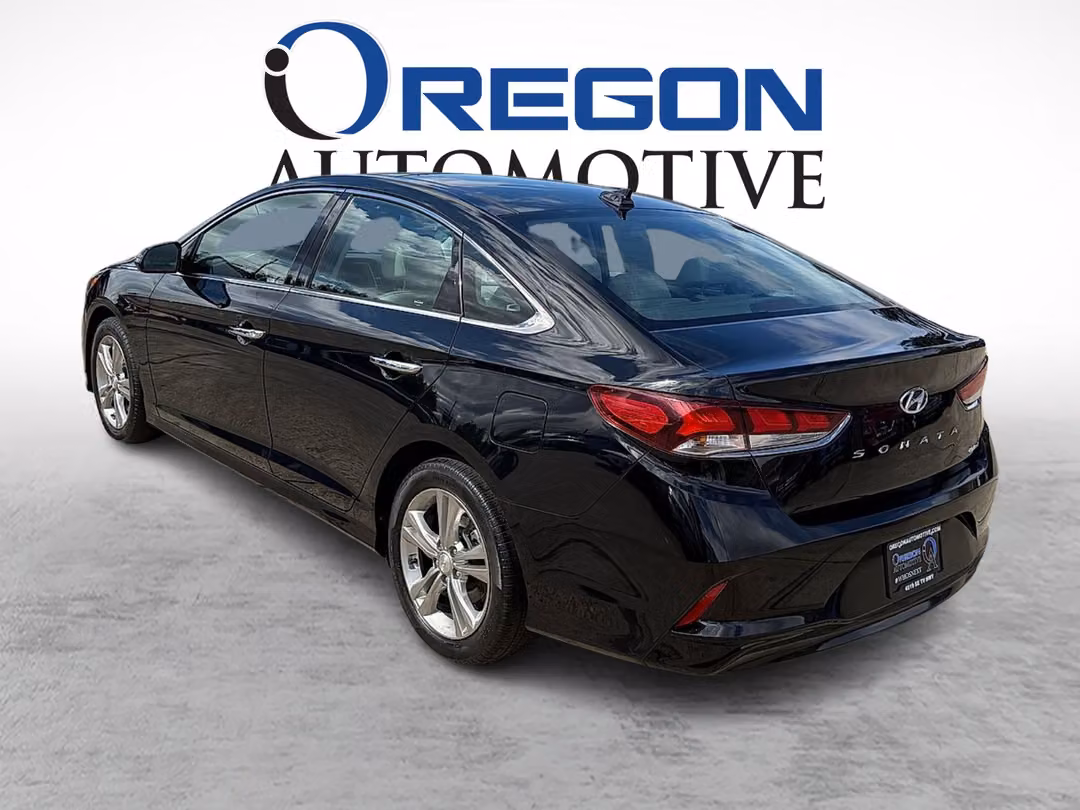 2019 Hyundai Sonata LIMITED - Image 3