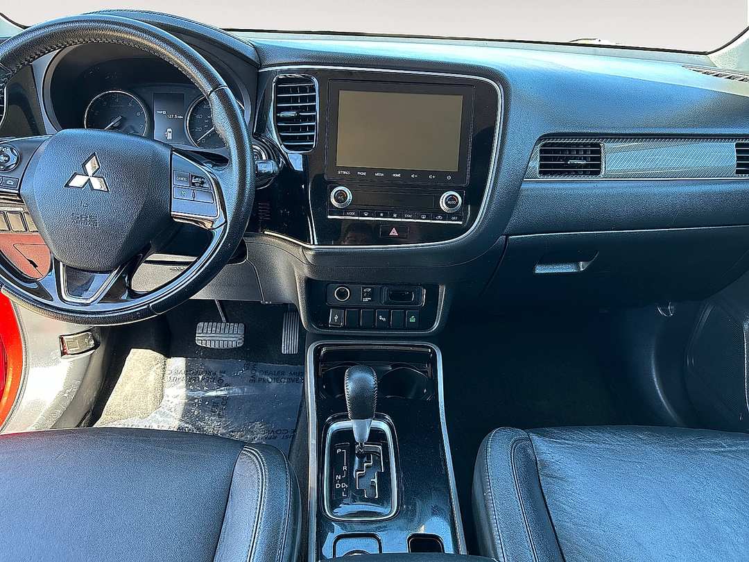 2020 Mitsubishi Outlander SEL - Photo 9