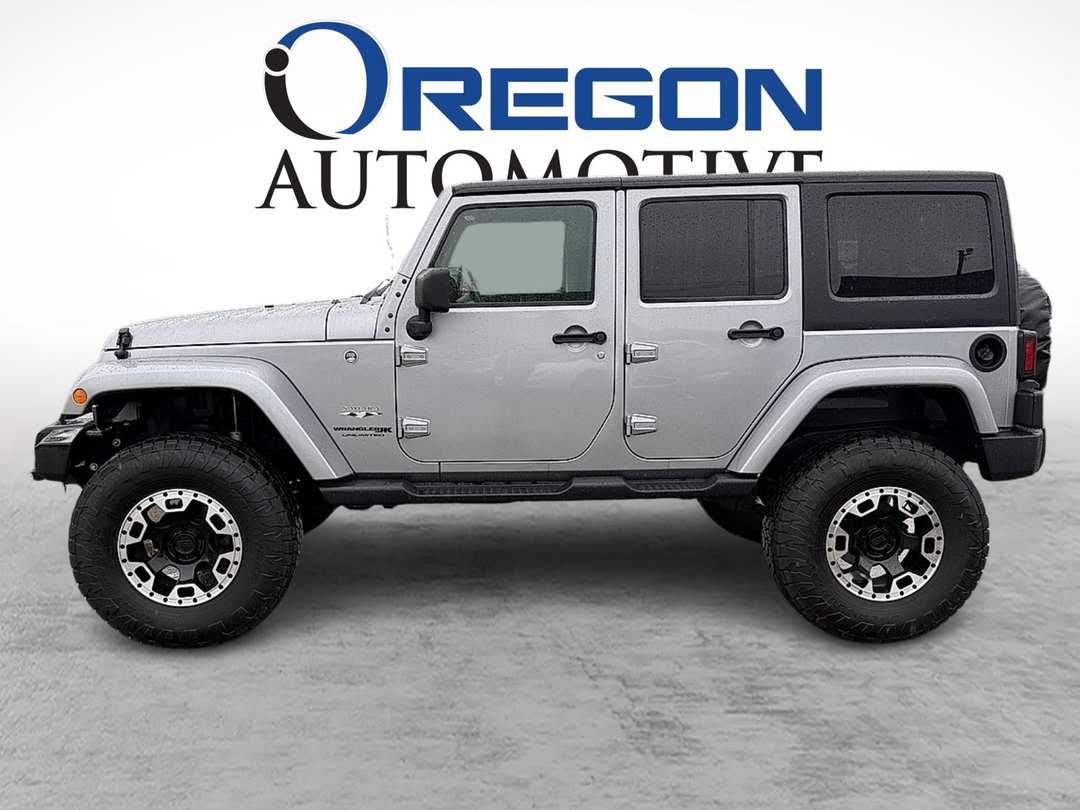 2018 Jeep Wrangler Unlimited SAHARA (JK) - Image 2