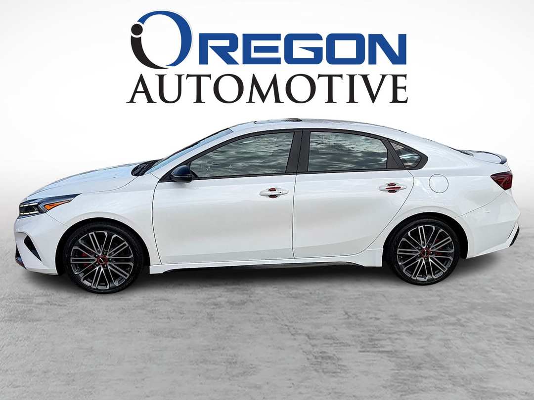 2023 Kia Forte GT - Image 2
