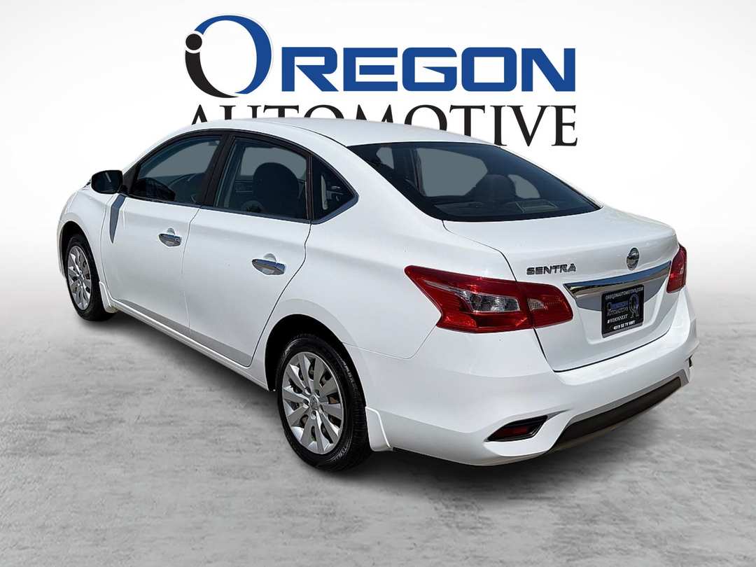 2017 Nissan Sentra S - Image 3