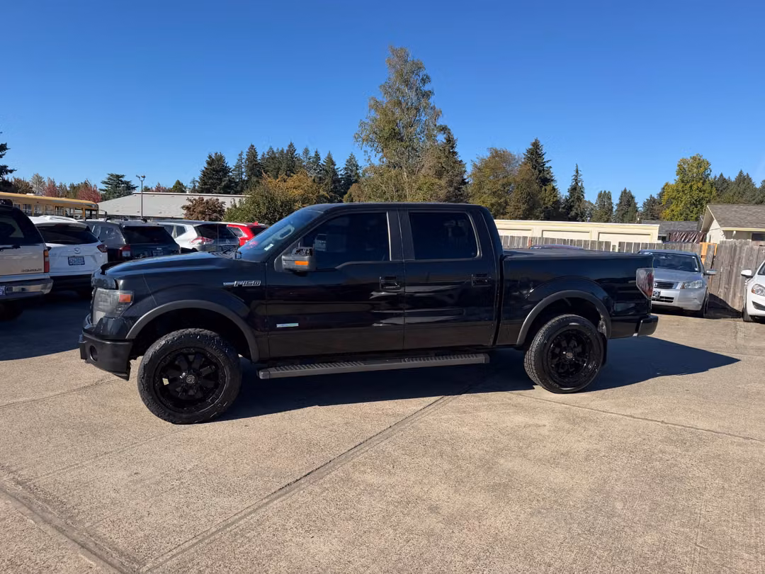 2013 Ford F150 FX4 5 1/2 FT - Image 2