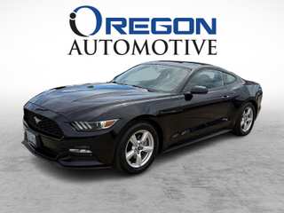 2017 Ford Mustang V6 2D