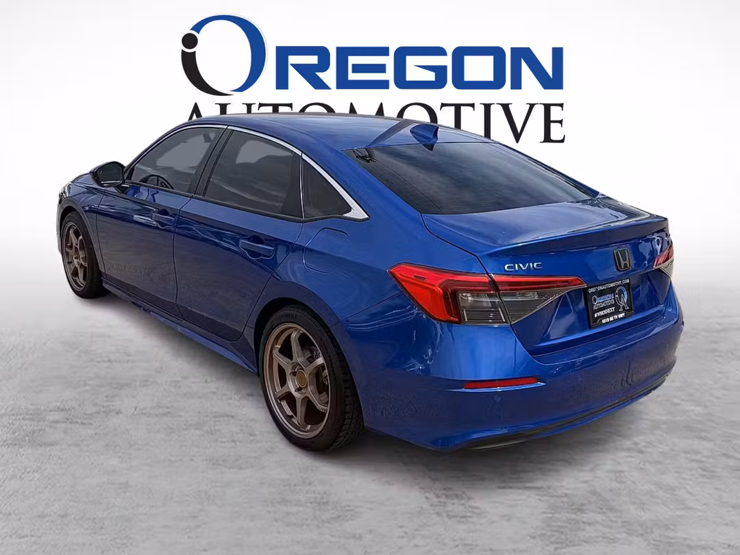 2022 Honda Civic TOURING - Image 3