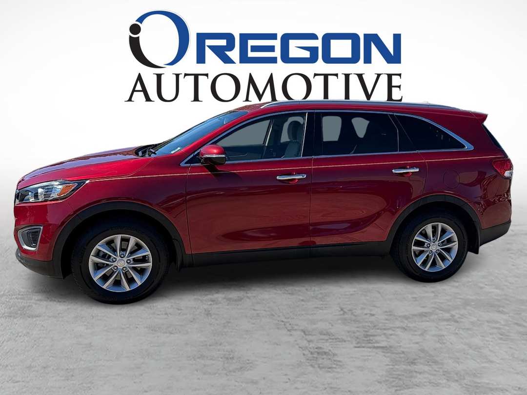 2016 Kia Sorento LX - Image 2