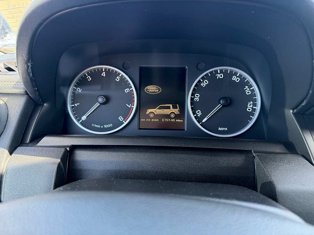 2010 Land Rover LR4 Base - Photo 9