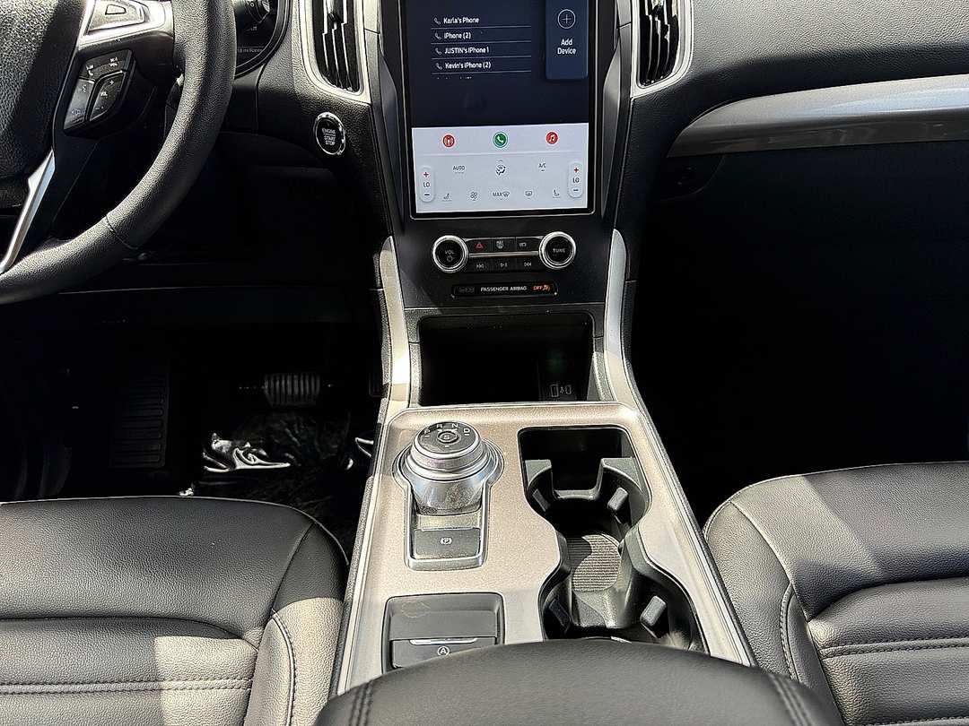 2024 Ford Edge SEL - Photo 11