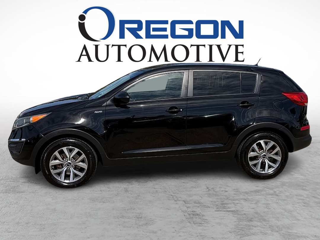 2016 Kia Sportage LX - Image 2