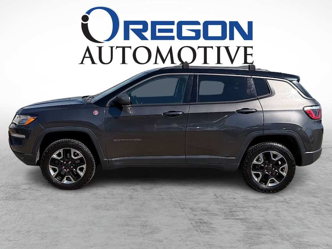 2017 Jeep Compass NEW TRAILHAWK - Image 2