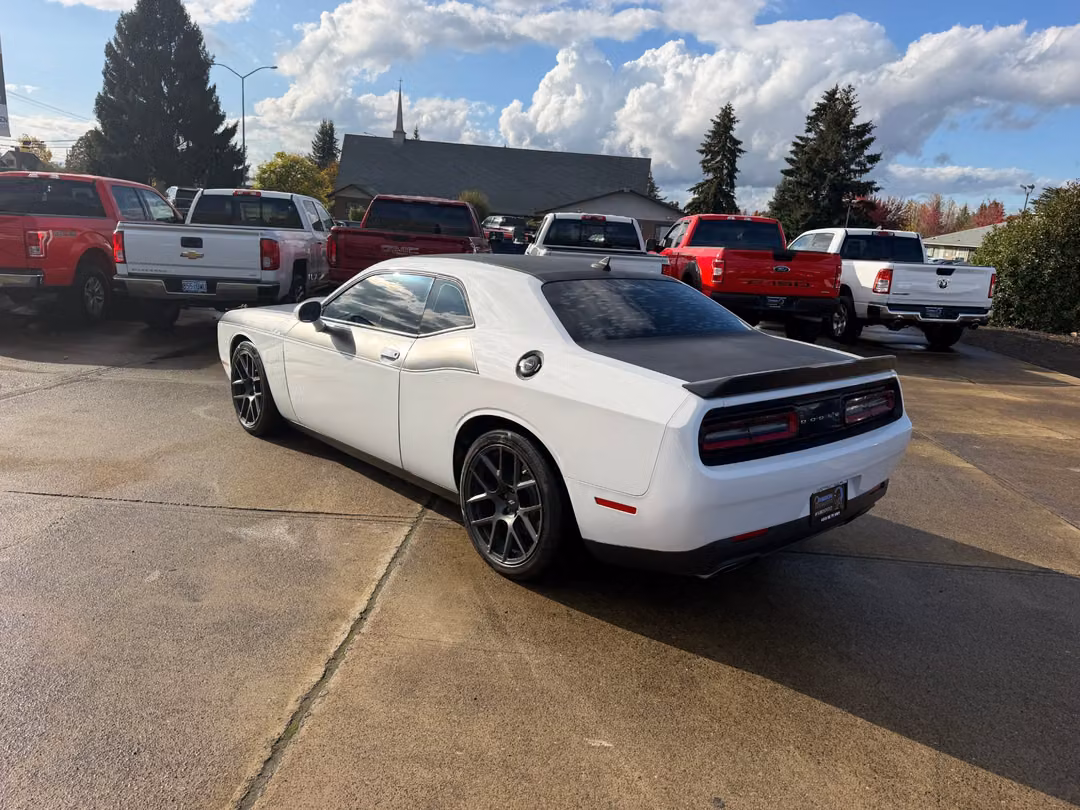 2018 Dodge Challenger 2 DR - Image 3