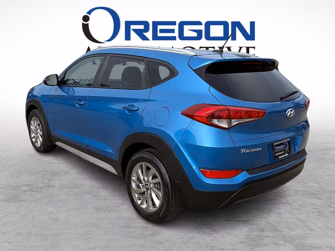 2017 Hyundai Tucson SE - Image 3