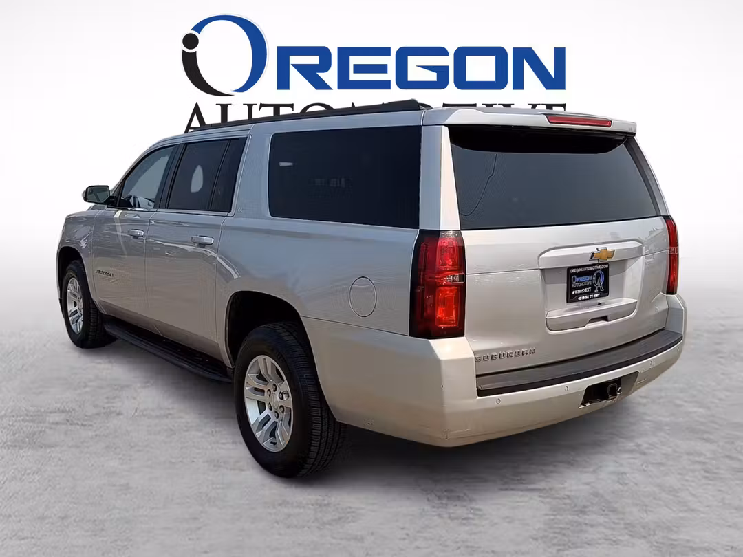 2019 Chevrolet Suburban LT - Image 3
