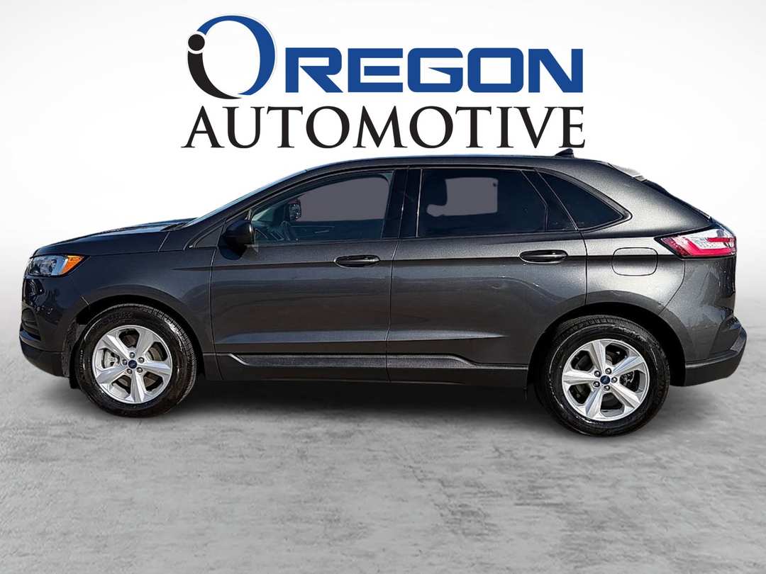 2019 Ford Edge SE - Image 2