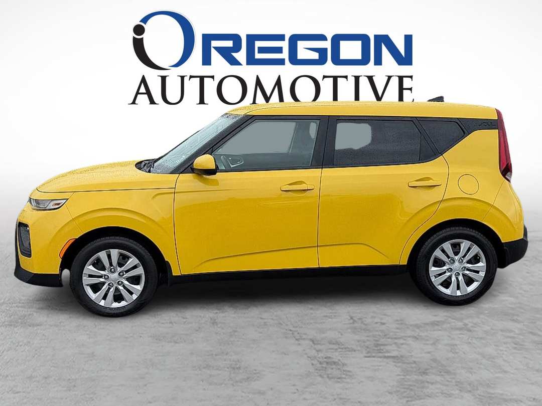 2020 Kia Soul LX - Image 2