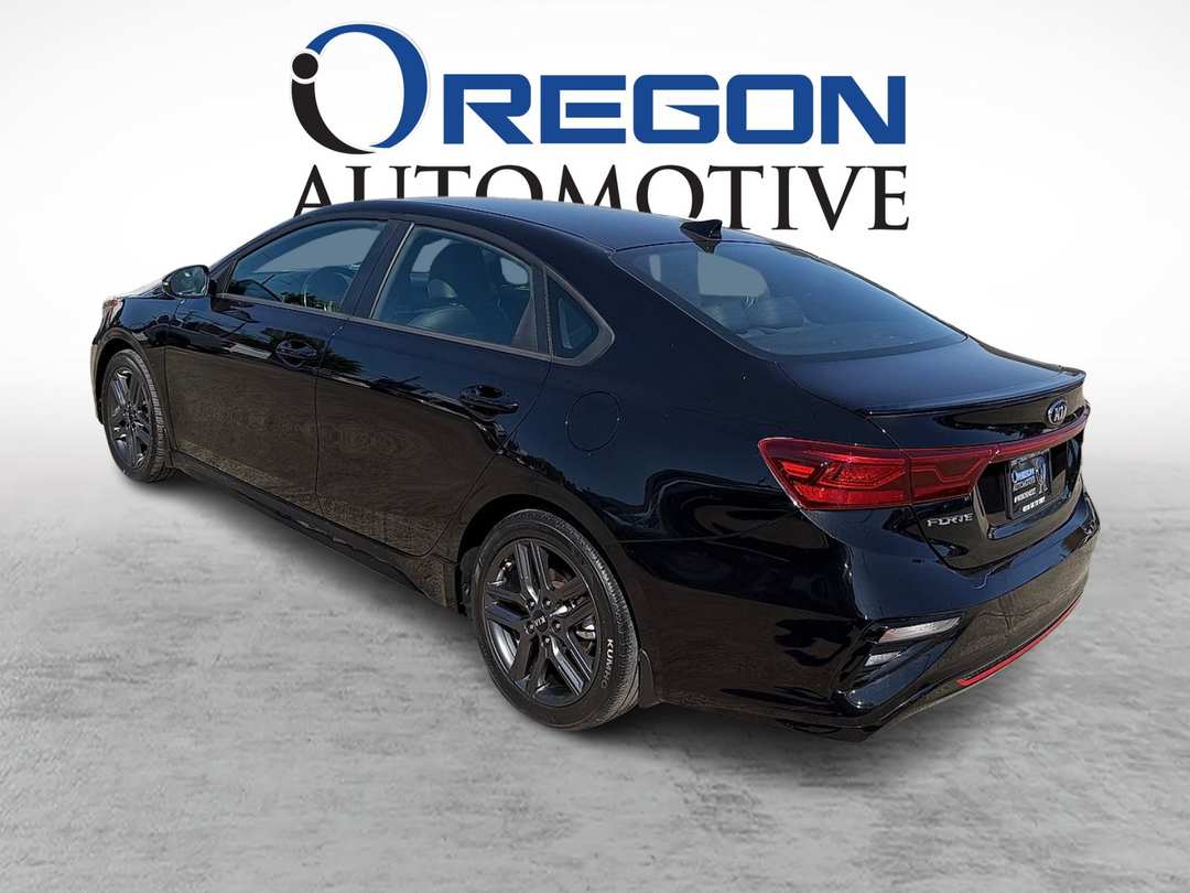 2020 Kia Forte GTLINE - Image 3