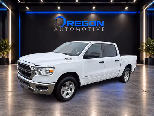2023 Ram 1500 Crew BIG HORN 5 1/2 FT
