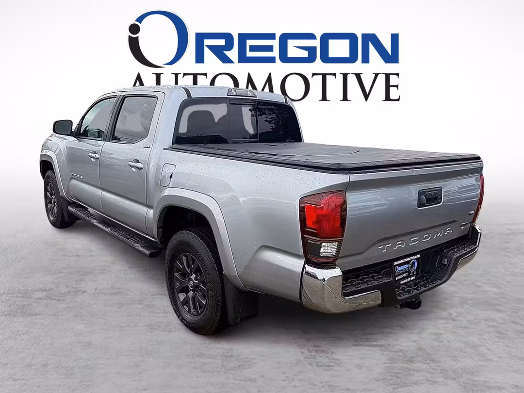 2018 Toyota Tacoma Double SR5 5 FT - Image 3
